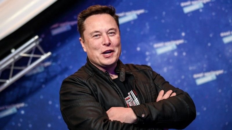 Billionaire Elon Musk reaches agreement to buy Twitter for $44bn