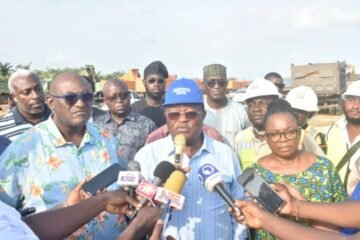 FG Begins Payment Of N2.75bn Compensation On Lagos-Calabar Coastal Highway -Umahi