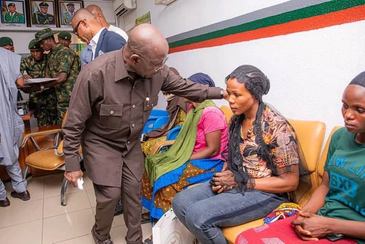 Gov Otti Pays Condolence Visit To Families Of Fallen Soldiers In Aba, Offers Support 2 IMG 20240602 WA00021