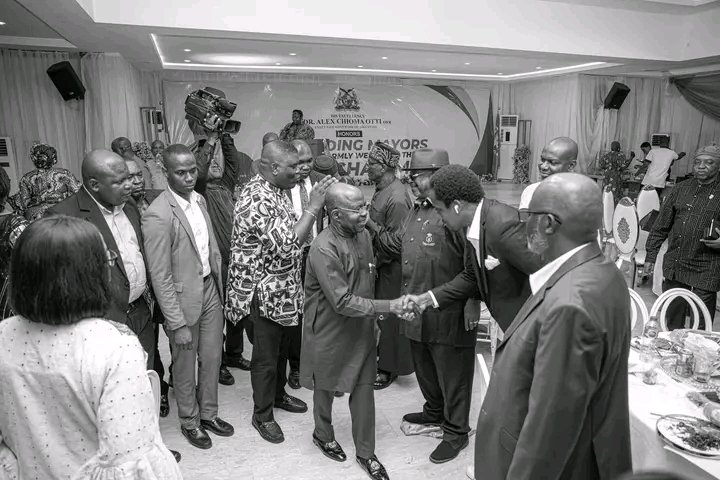 Gov. Otti Hosts Mayors, Pledges To Work With Out-Gone Mayors Who Performed. 8 1731287156150