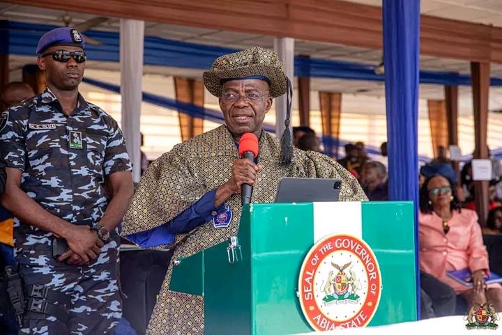 Gov. Otti Vows To Transform Education Institutions, Gives Grants to The 250 Best Graduands Of Dr. Ogbonnaya Onu Polytechnic, Aba