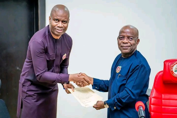 Gov. Otti Swears Inn Edo State-Born Benson Ojeikere As ABIA State Head Of Service