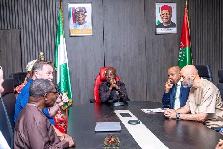 ABSG Signs MOU For The Deployment Of Fibre Optic Infrastructure To Improve Network Connectivity In ABIA State