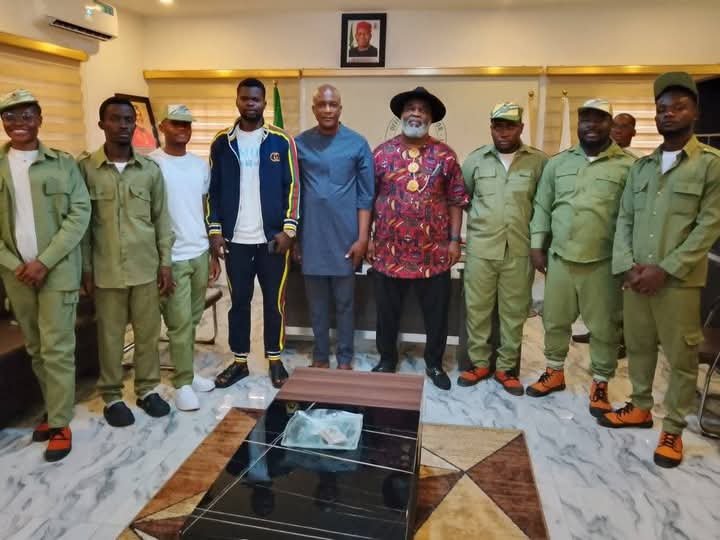 NYSC Members Posted To Ohafia LGA Pays A Courtesy Visit To The ...