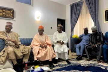 Governor El-Rufai Fuel Defection Rumours, Meets PDP Executives