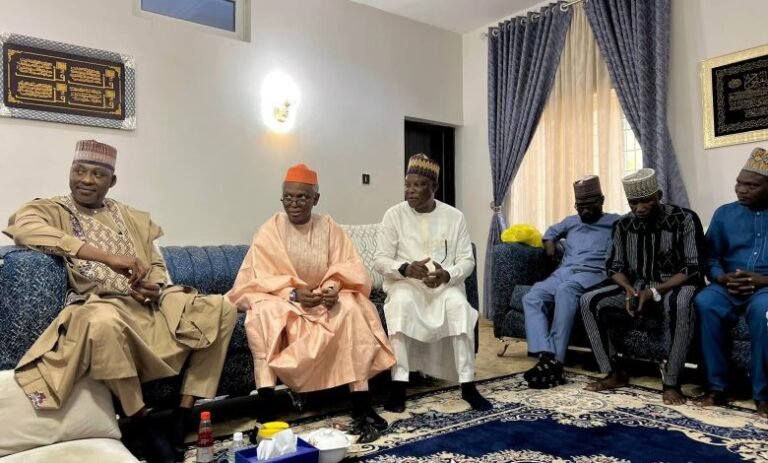 Governor El-Rufai Fuel Defection Rumours, Meets PDP Executives