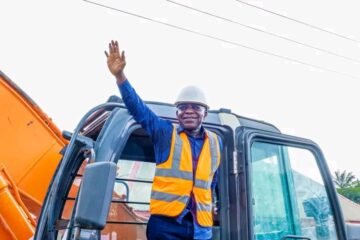 Gov. Otti Flags-Off The Reconstruction Of Obehie-Owaza Road, Says Era Of Neglecting Ukwa Is Over – By Ctz Ukoha Njoku Ukoha (CPS To Gov. Otti)