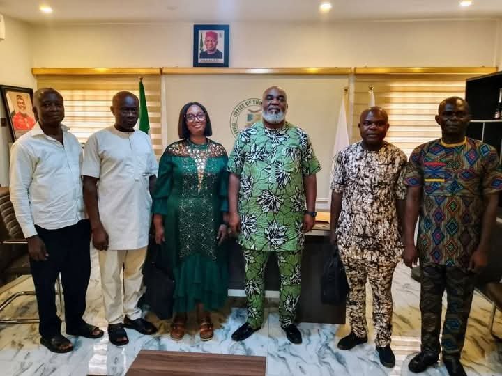 Education Secretary, Dr Mrs Sunny Okechukwu, Pays Courtesy Visit To Ohafia Council Mayor, Chief Eleanya Ojuu Kalu In Office 2 IMG 20250322 WA0084 1