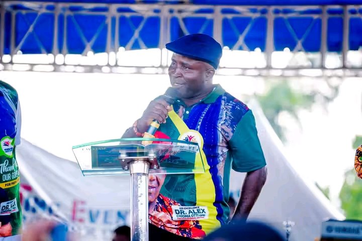 Otti Rolls Out 20 Electric Buses For Transportation, Says Past Administration Spent More Money In Port Harcourt Road Than Him 11 1747895746440