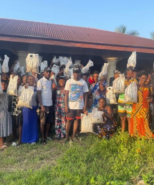 Farming Support: Ikenna Ukwa Continues Distribution Of Fertilizers Across Ohafia LGA