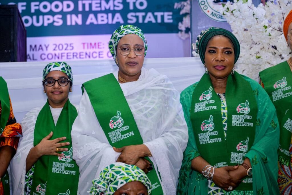 Mrs. Tinubu Commences Distribution Of Food Items As Part Of RHI In Abia State, As Gov. Otti Lauds Initiative 9 IMG 20250523 WA0056