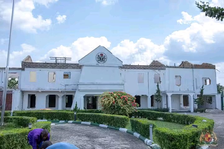 Governor Otti Inspects Ongoing Construction Of New Governor's Office, Residence, Expansion Of Tower To Onuimo Road 4 1749361387646