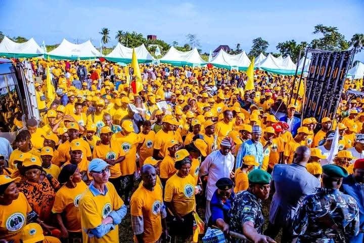 Ikenna Ukwa Shows Solidarity As Deputy Speaker Empowers & Launches Renewed Hope Partners Members In Bende 3 FB IMG 1748843723978