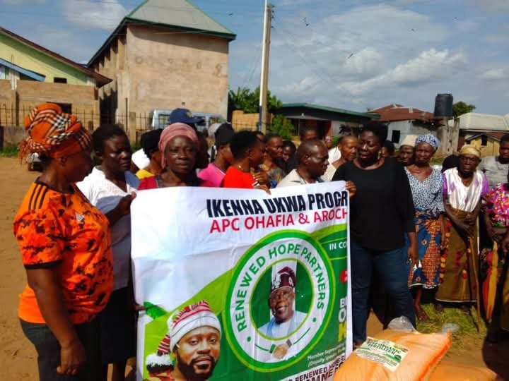 Ikenna Distributes More Fertilizers To Women In Ohafia Communities 2 FB IMG 1749830927802