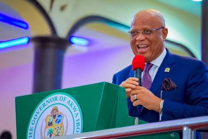 Defection Drama: Gov Eno Declares ‘It’s Time To Move’; Akwa Ibomites Shout ‘No!’