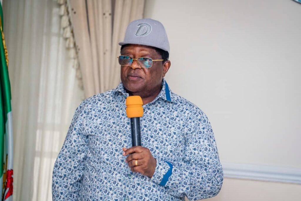 Engr. Dave Umahi Commends Gov. Otti For Reconstructing Federal Roads In Abia 7 IMG 20250620 WA0009