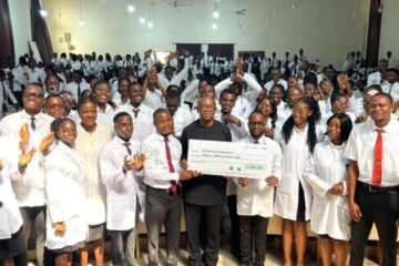 Peter Obi Donates Over N530 Million To Schools, Hospitals In 2025