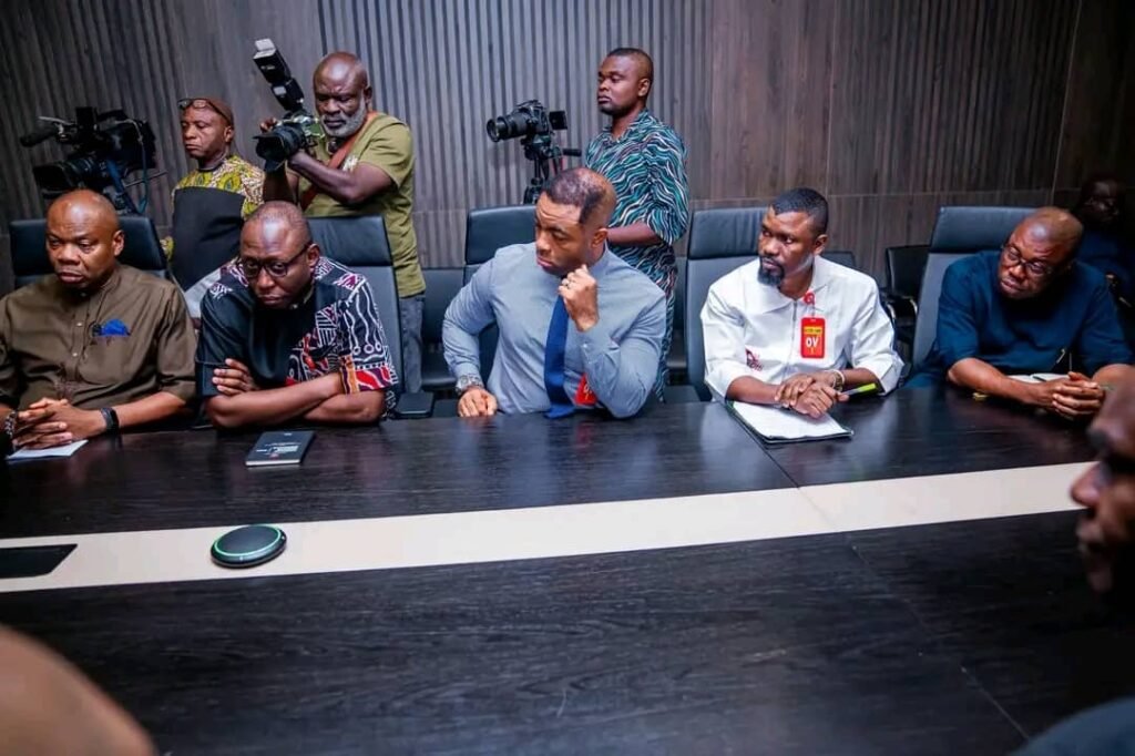 Gov. Otti Assures Of Working With Federal Government To Reduce The Proliferation Of Arms And Weapons 5 IMG 20250917 WA0015