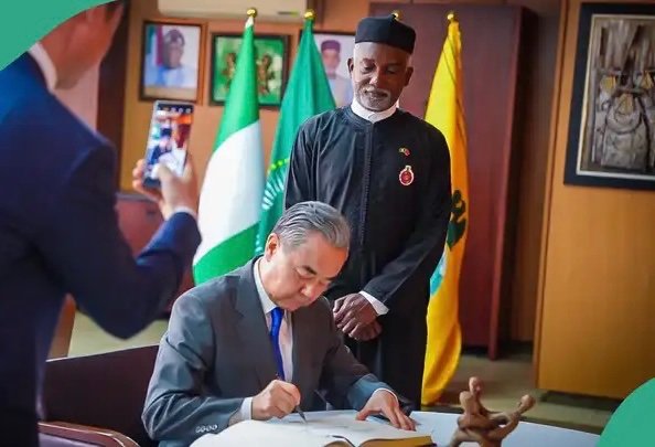 Chinese Language Added To Nigeria’s Senior Secondary Curriculum