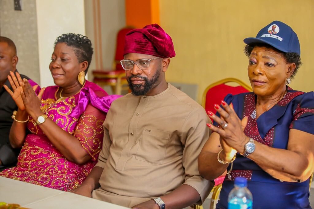 Ikenna Ukwa Interacts With Abam APC Women Leaders, Pledges Empowering Traders With Business Support Grant 2 7787
