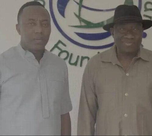 Sowore Meets Jonathan In Abuja Over Nnamdi Kanu