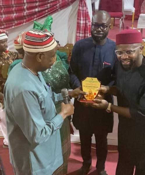 Amaekpu Development Union, Abuja Branch Honours Ikenna Ukwa With Award Of Excellence