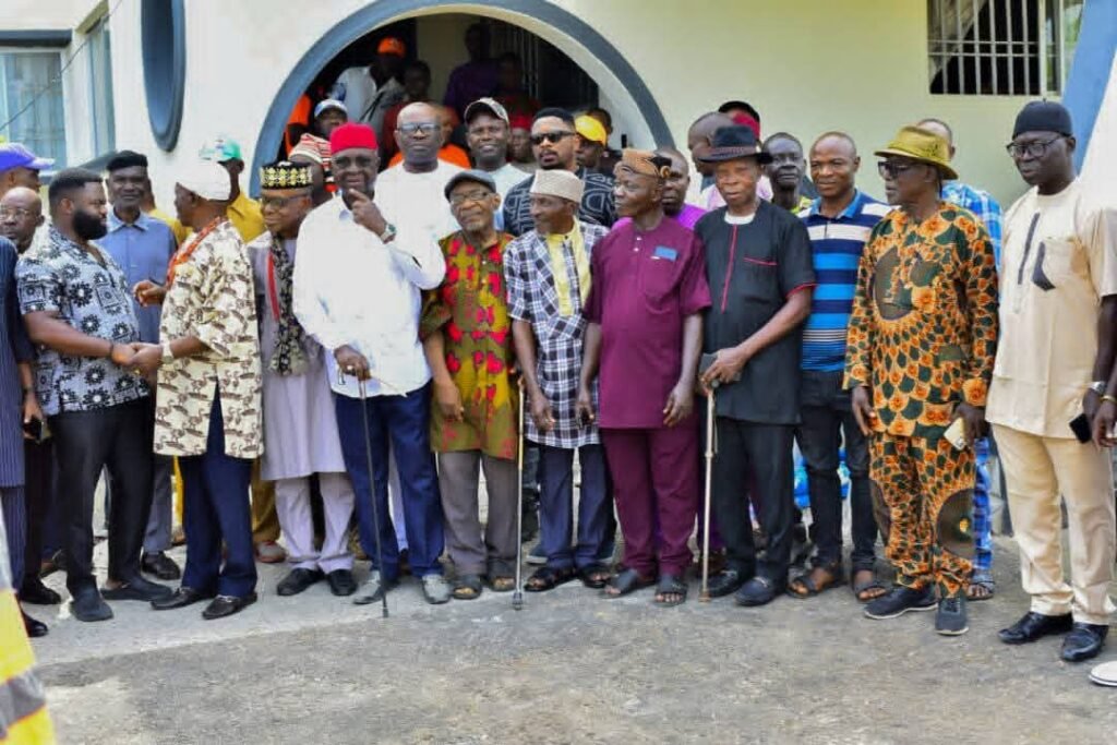 We Are Happy Ikenna Ukwa Has Remembered Us By Facilitating Solar Street Lights In Nkporo....HRH Eze Agwu N. Kalu 10 18985