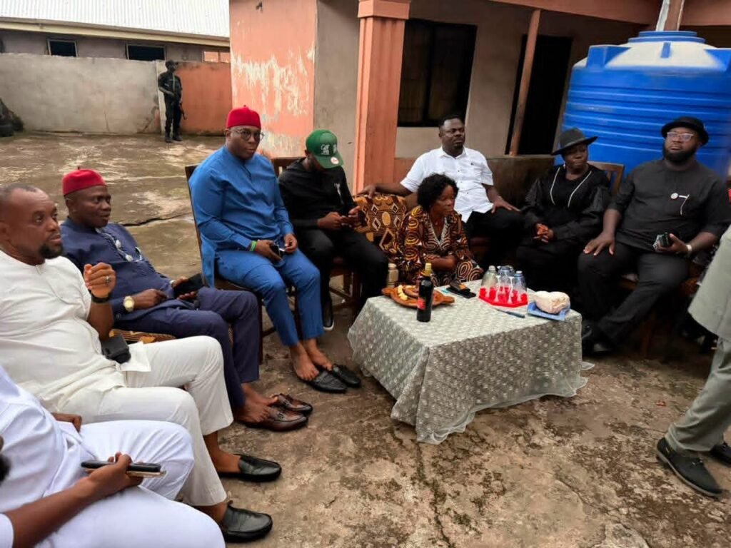 Inyom Amaekpu Ohafia Offers Prayers For Ikenna Nicolas Ukwa, Expresses Confidence In His Capacity To Deliver 8 1000110936