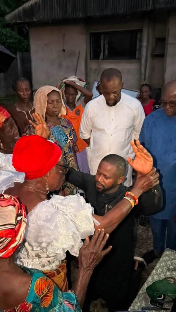 Inyom Amaekpu Ohafia Offers Prayers For Ikenna Nicolas Ukwa, Expresses Confidence In His Capacity To Deliver 12 1000110940