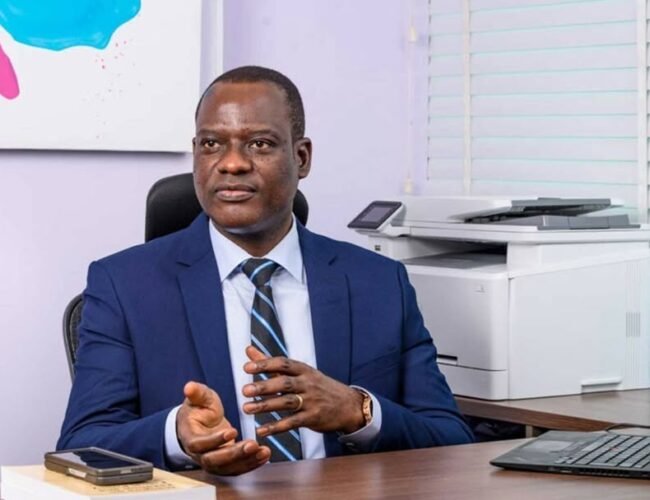 FG Orders Payment Of Civil Servants Outstanding Wage Award Before August 15