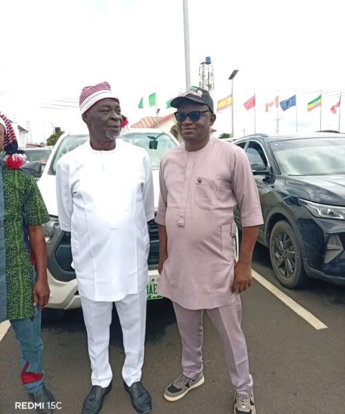 WORLD TEACHERS’ DAY: Hon. Chief Kalu Mba Nwoke (Etiokwe) Celebrates Teachers Across Ohafia South And Abia State