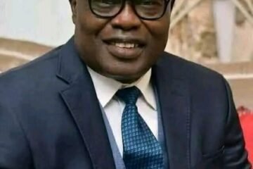 Ikenna Ukwa Felicitates Dr. Philip Nto On His Birthday